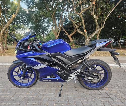 YAMAHA YZF R15 YAMAHA YZF R15